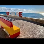 Sea View Apartment: Beachside Comfort With Wi-fi And Parking Apartment