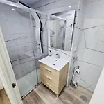 Apartment Sea View Apartment: Beachside Comfort With Wi-fi And Parking *