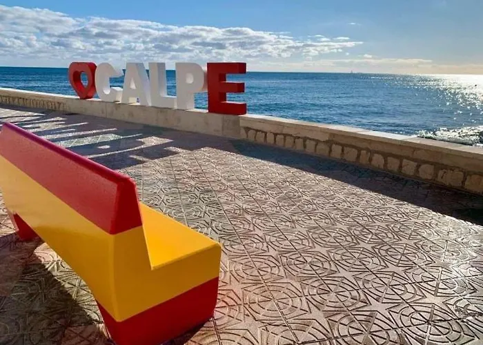 Sea View Apartment: Beachside Comfort With Wi-fi And Parking Apartment